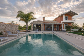 Villa Manolia